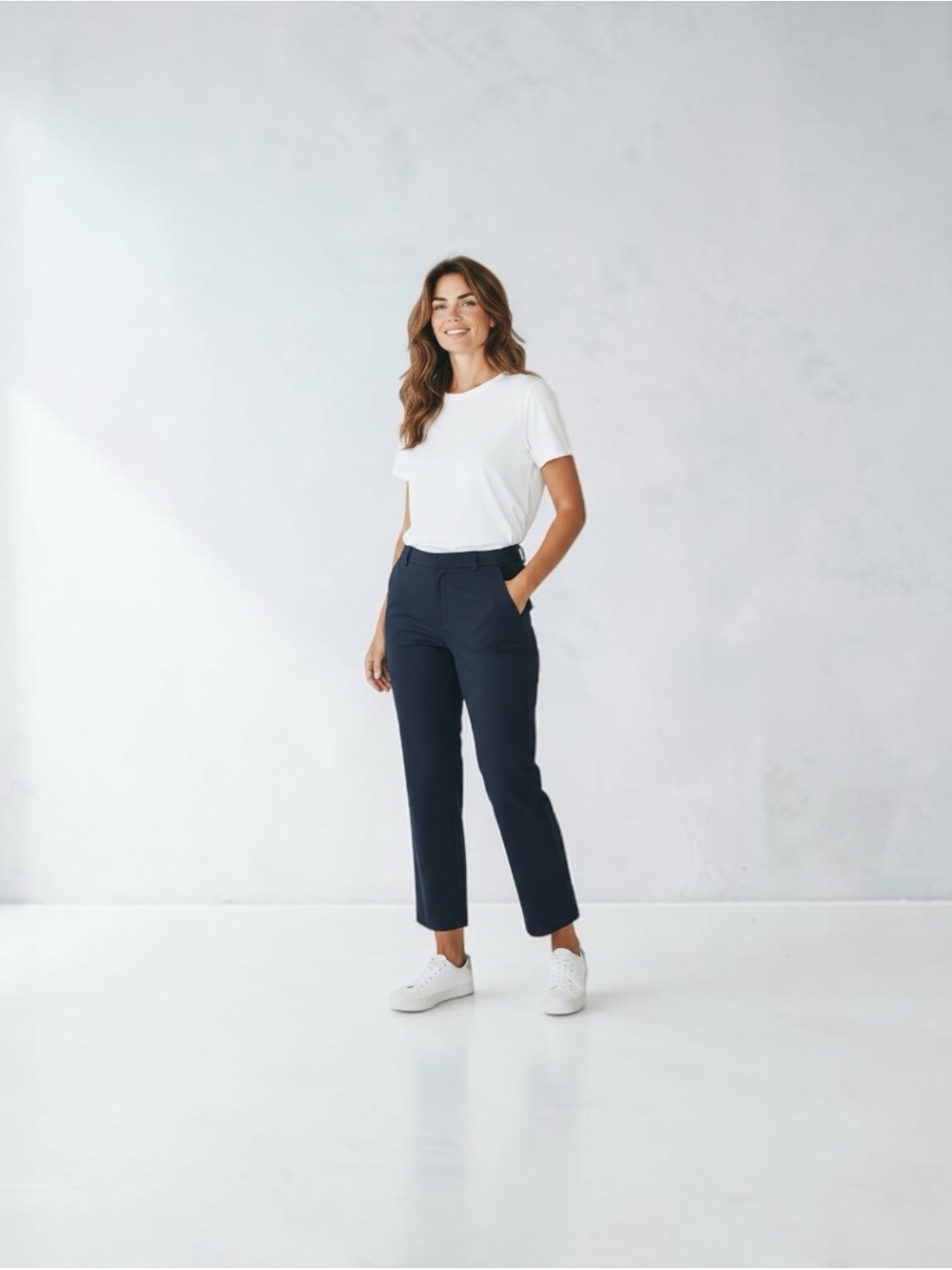 NWT St. John Navy Cropped Straight-Leg Pants for Women Sz 10